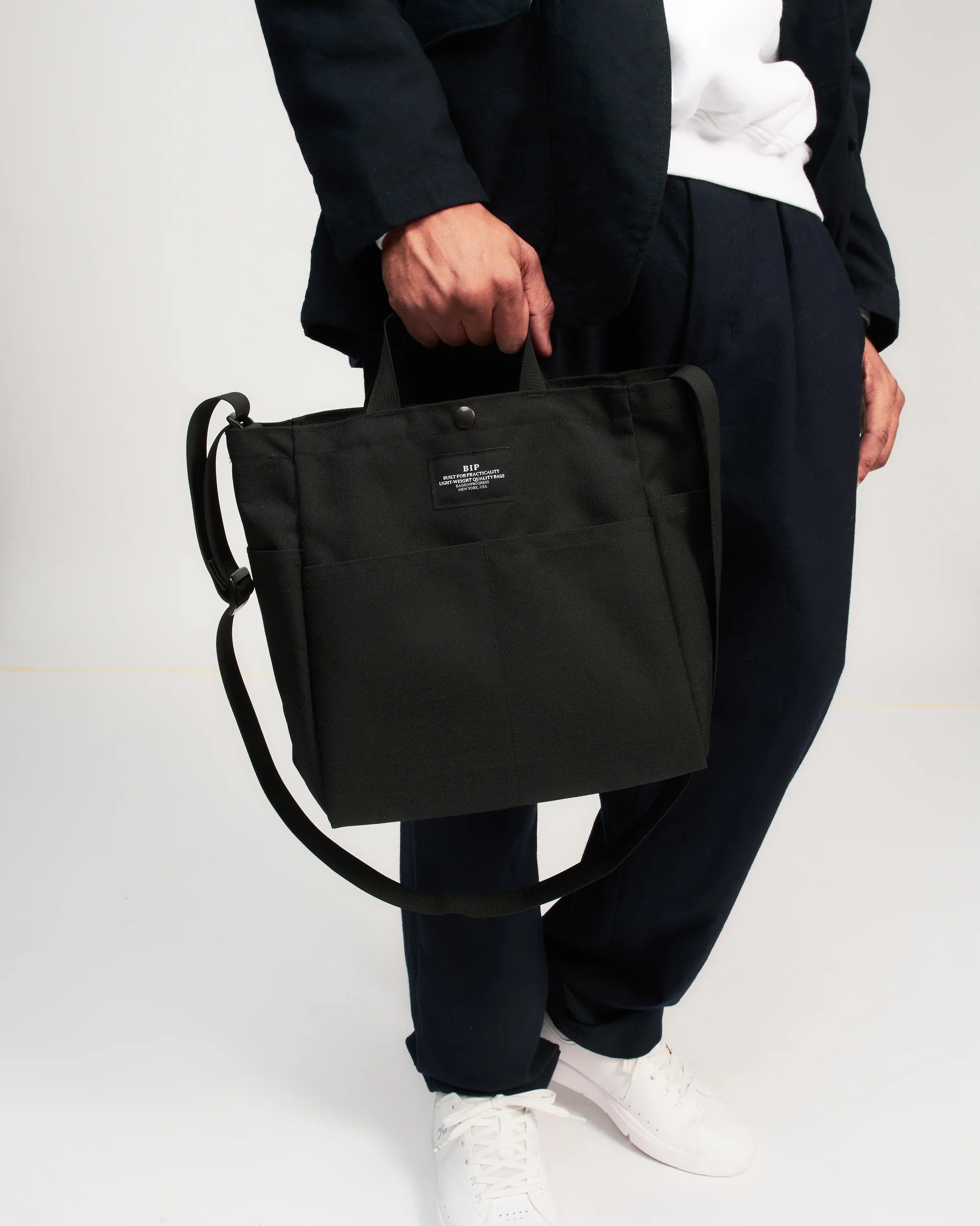Multi-pocket Bag Medium - Black Canvas Nylon - Image 5