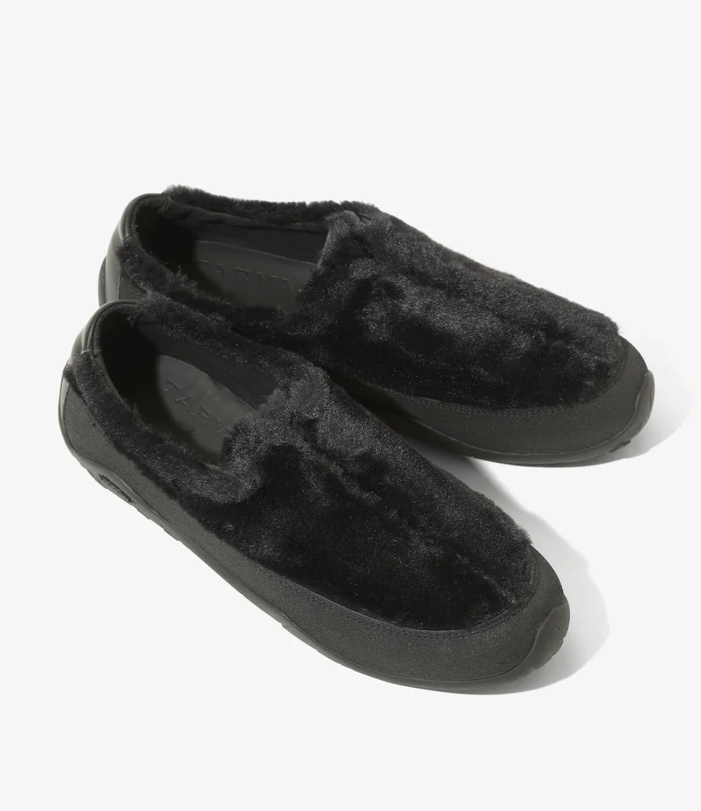 EG x Tarvas - Wanderer - Fake Fur - Black