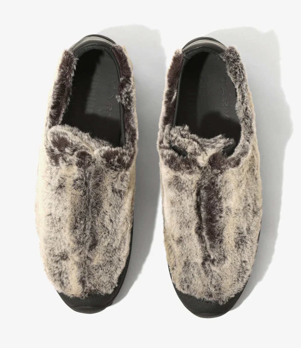 EG x Tarvas - Wanderer - Fake Fur - Grey - Image 3