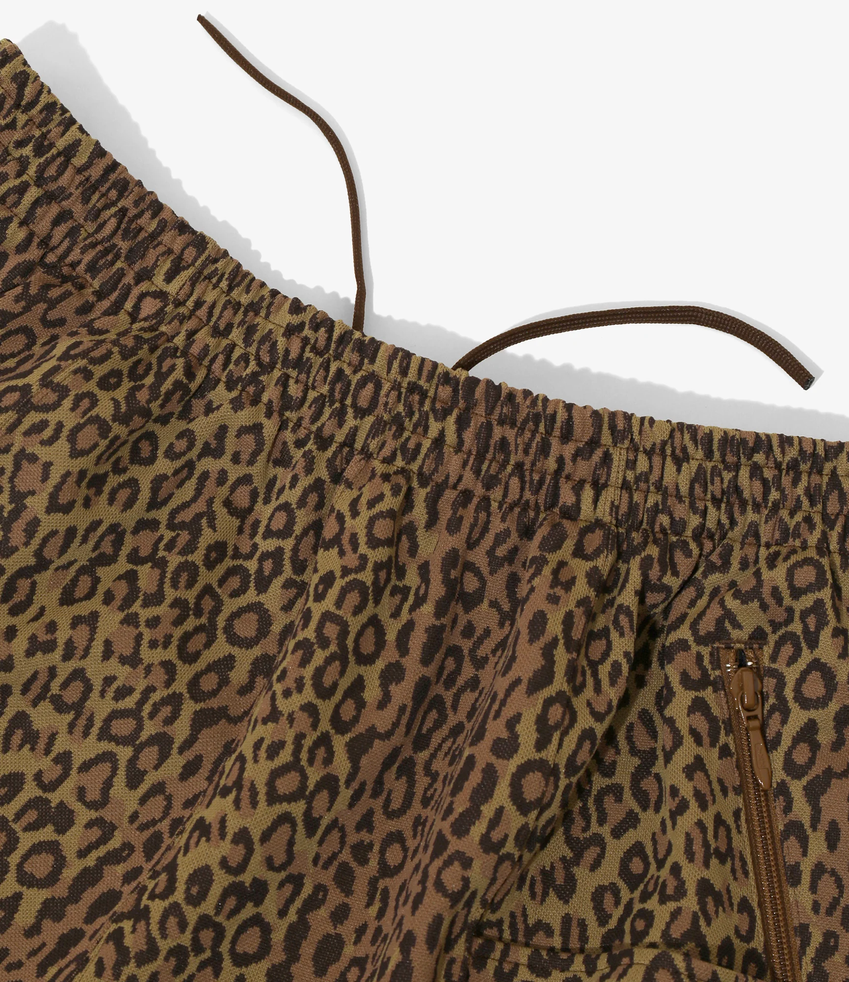 String C.S. Short - Brown - Poly Jq. / Leopard - Image 2
