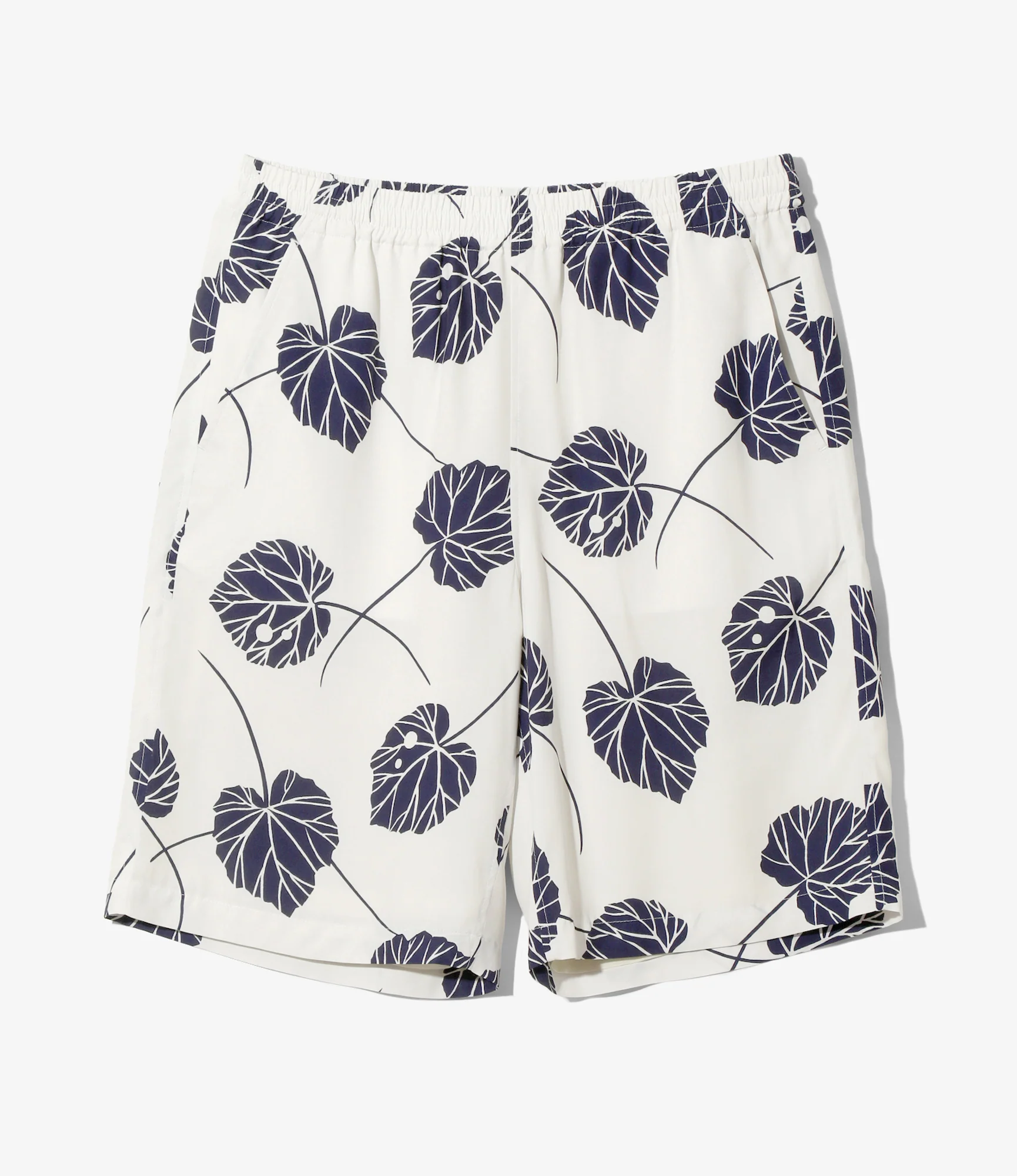 String Short - White - Leaf