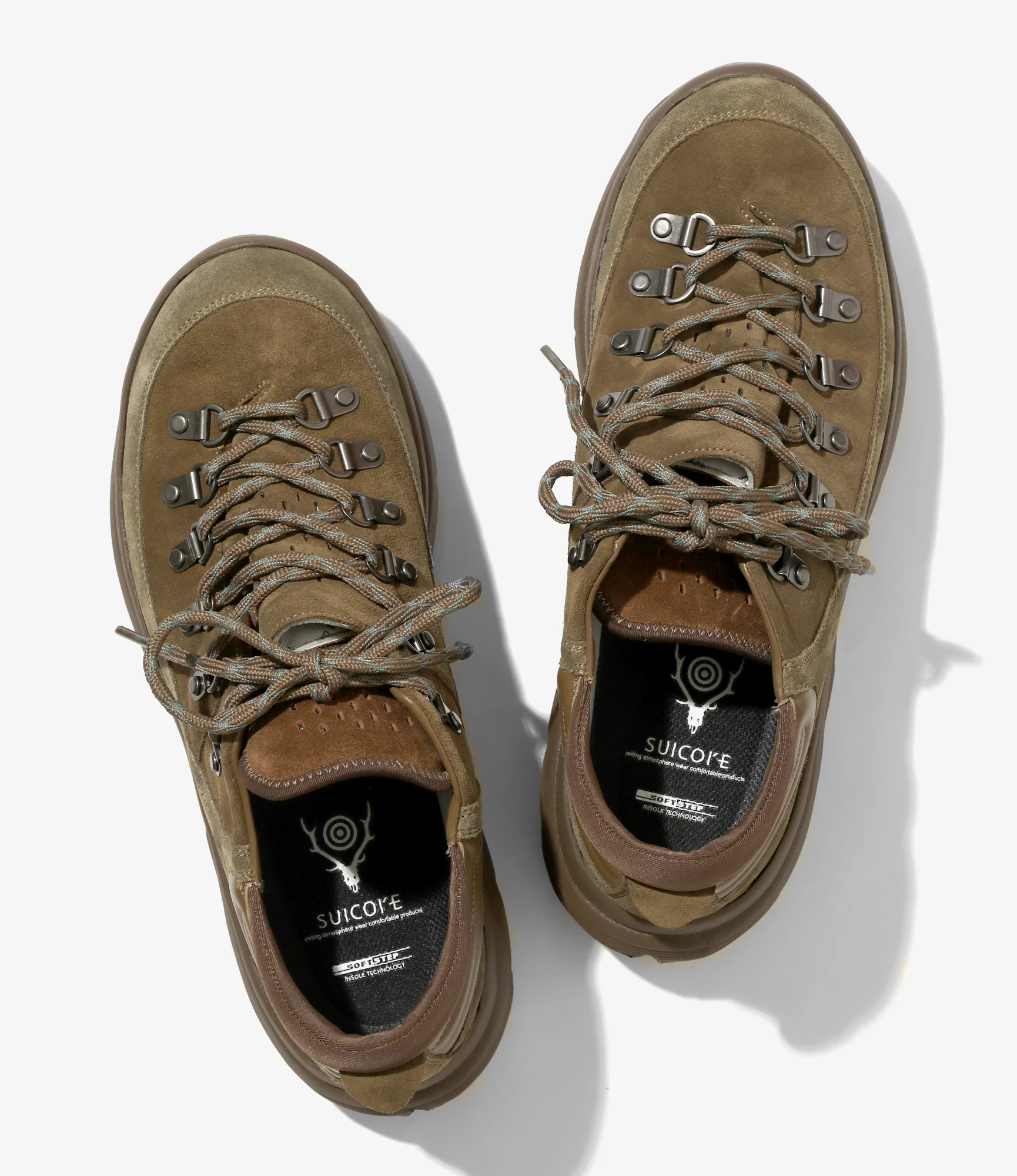 South2 West8 x SUICOKE BEETLE LO - Olive - Event - Image 3
